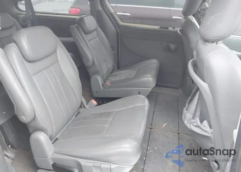 2007 Chrysler Town & Country Touring from USA, damaged, VIN 2A4GP54L57R134721